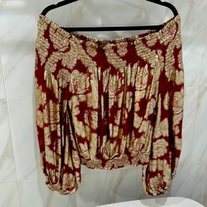 Beautiful holiday top